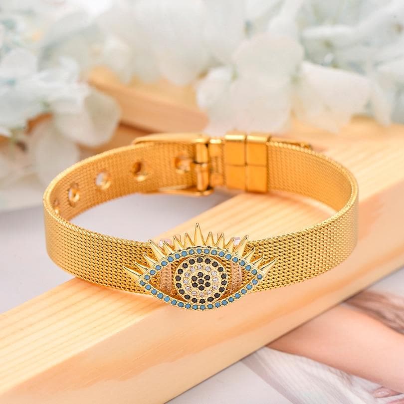 Hulchi Belluni 18K Yellow Gold Diamond & Sapphire Evil Eye Bracelet - –  Moyer Fine Jewelers